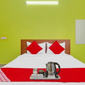 Super Collection O Elite Stay Near Habsiguda Metro Station